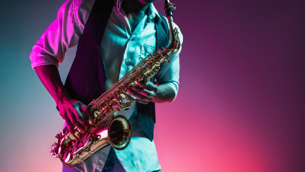 tips for musicians learning saxophone reddit